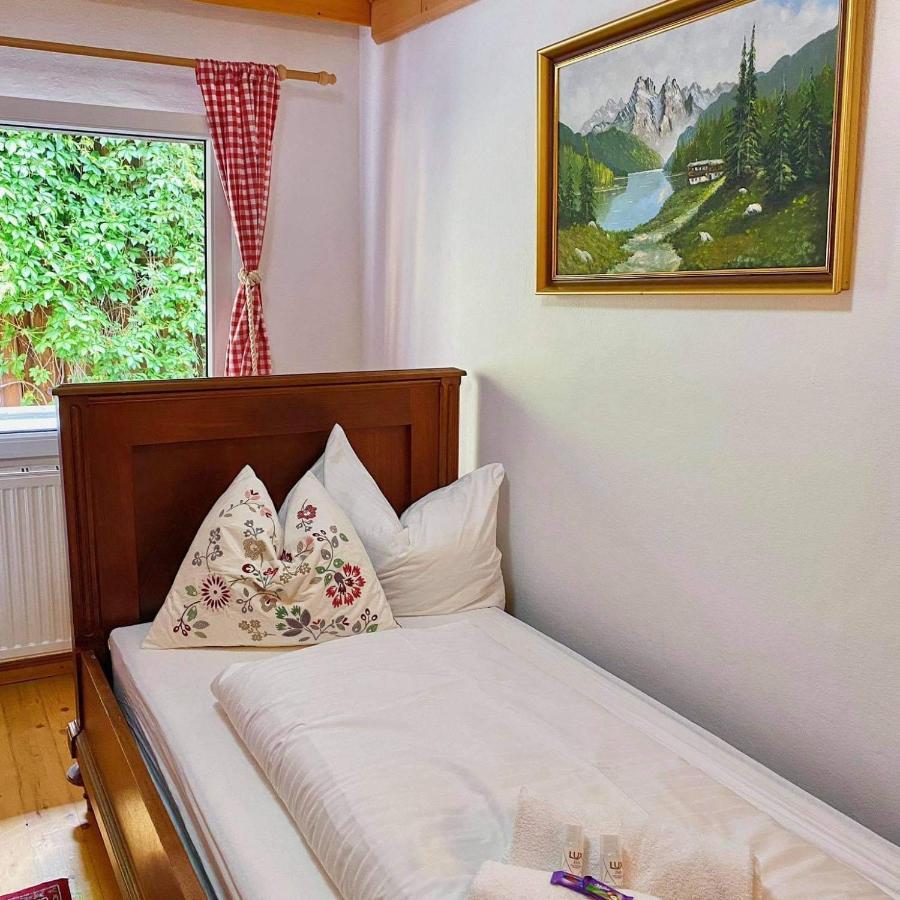 Pension Leopoldine Hallstatt Exterior foto